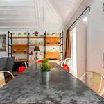 Bairro Alto Palace Special For Groups Up To 24 Guests شقة *