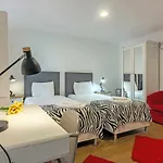 Bairro Alto Palace Special For Groups Up To 24 Guests شقة Lisboa