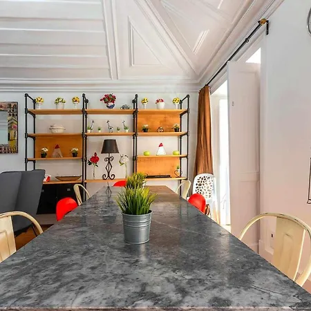 Bairro Alto Palace Special For Groups Up To 24 Guests شقة *