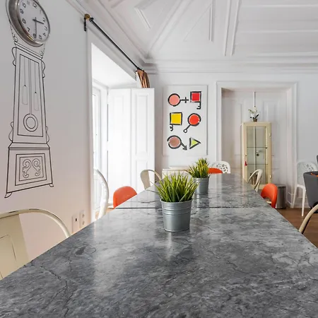 Bairro Alto Palace Special For Groups Up To 24 Guests Διαμέρισμα *