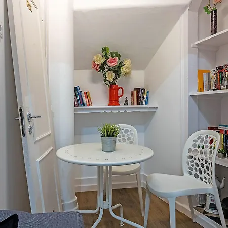 Bairro Alto Palace Special For Groups Up To 24 Guests Лиссабон