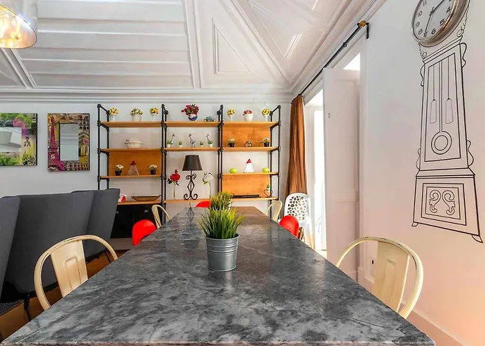 Bairro Alto Palace Special For Groups Up To 24 Guests شقة *