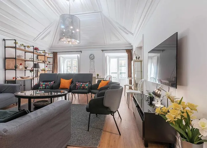 شقة Bairro Alto Palace Special For Groups Up To 24 Guests *