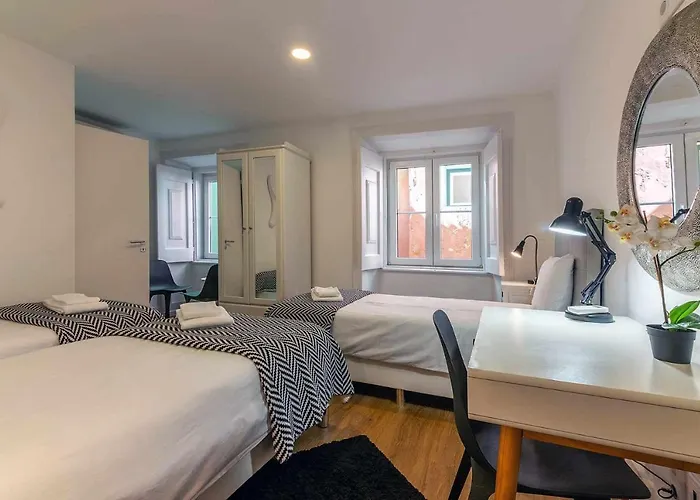 Bairro Alto Palace Special For Groups Up To 24 Guests شقة *