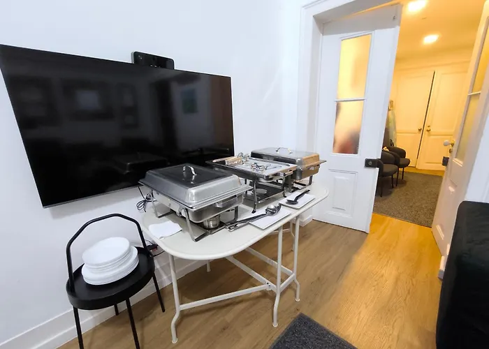 Bairro Alto Palace Special For Groups Up To 24 Guests شقة