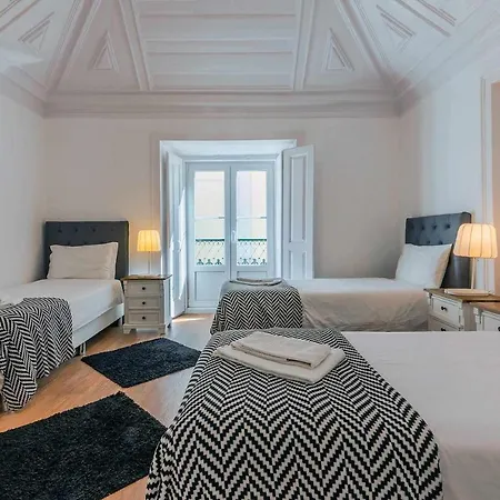 Bairro Alto Palace Special For Groups Up To 24 Guests