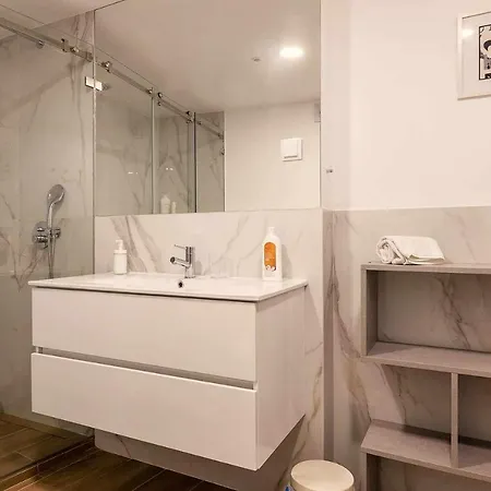 Bairro Alto Palace Special For Groups Up To 24 Guests *